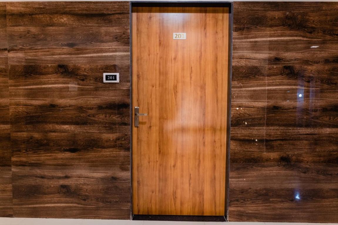 Hotel Ayodhya Virpur Ngoại thất bức ảnh