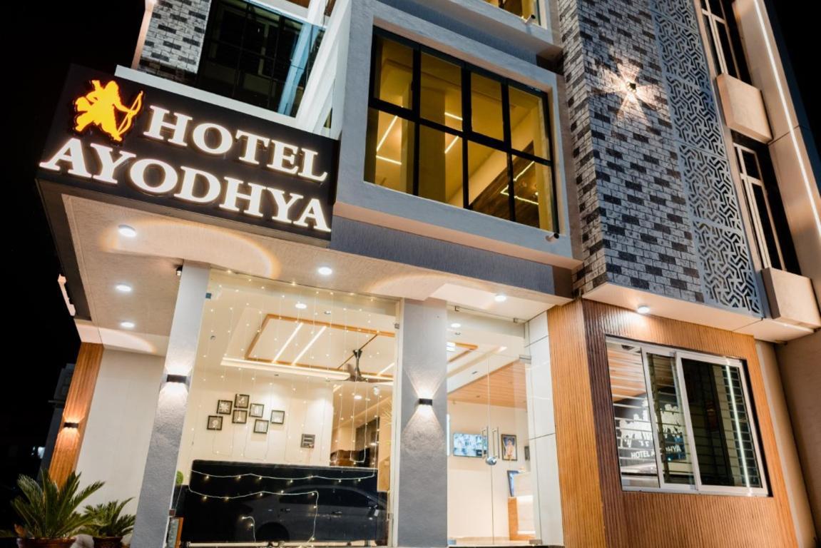 Hotel Ayodhya Virpur Ngoại thất bức ảnh